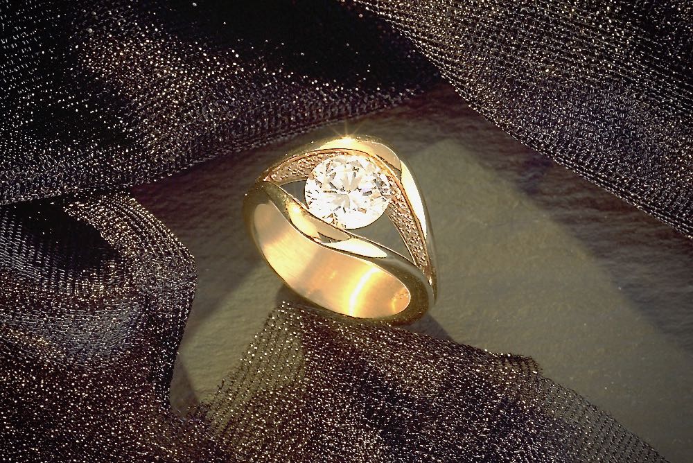 Special designet 5,0 carat diamant ring lavet hos Jan Jørgensen Smykker